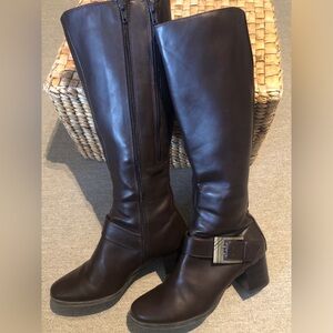 Aerosoles Brown Boots 7.5